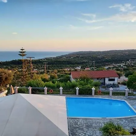 Lejlighedshotel Nostos Mousata