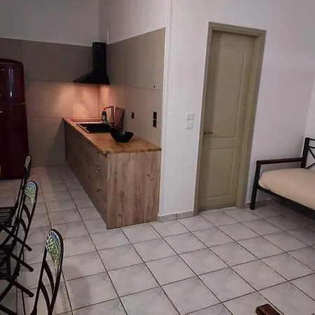 Nostos Lejlighedshotel 4*