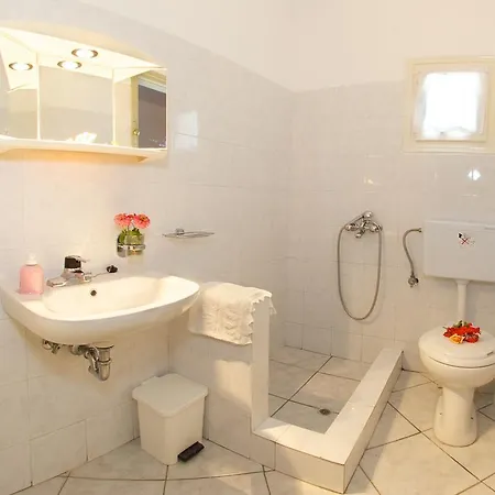 Aparthotel Nostos 4*